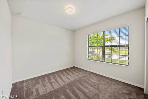 Interior photos are of a model home. Illustration purposes only.