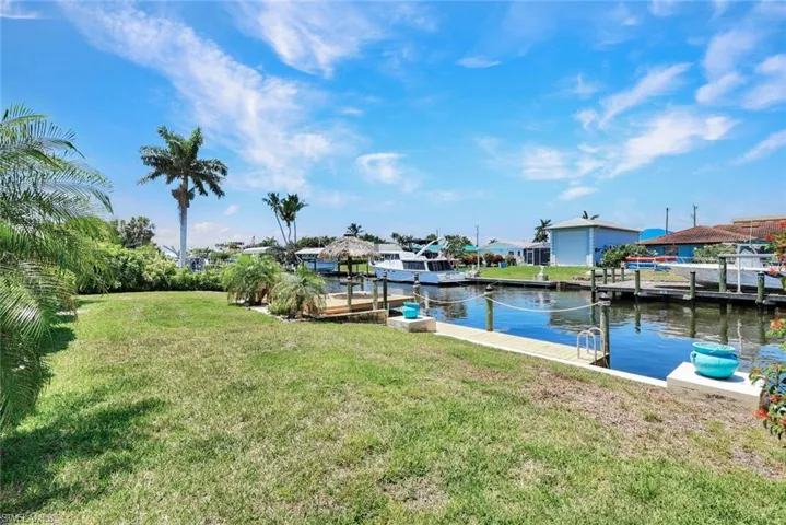 5330 Cobalt Ct, Cape Coral, Florida 33904