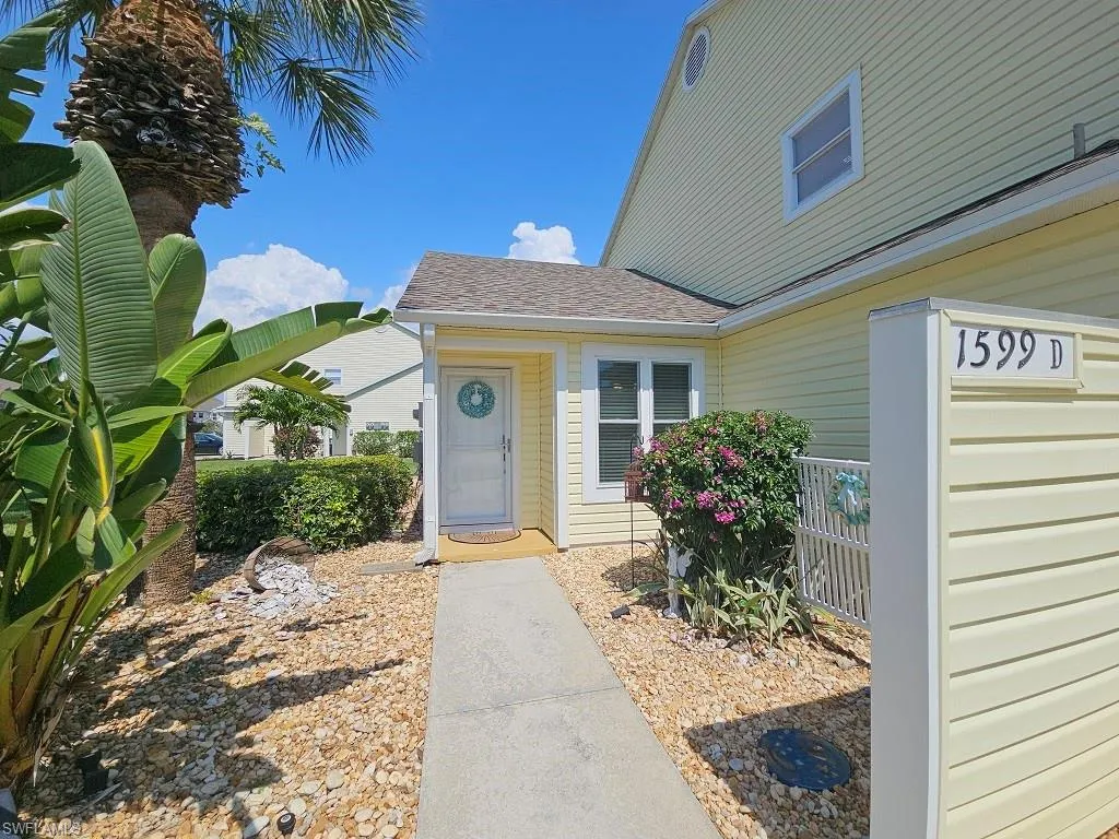 1599 Trafalgar LN, Naples, FL 34116,224089648