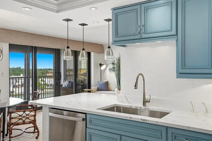 2400 Gulf Shore Blvd N 604, Naples, Florida 34103