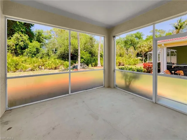 Lanai Without Staging