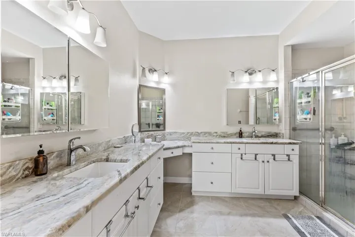 Master Bathroom With Walk-in Shower and Gorgeous Granite
