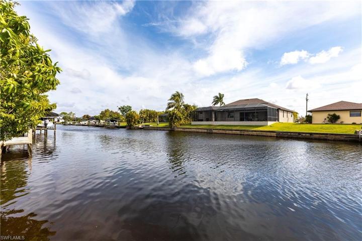 4333 SW 5th PL, CAPE CORAL FL 33914