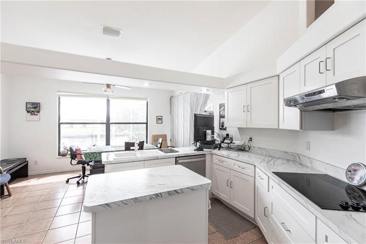4333 SW 5th PL, CAPE CORAL FL 33914