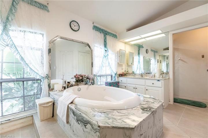4333 SW 5th PL, CAPE CORAL FL 33914