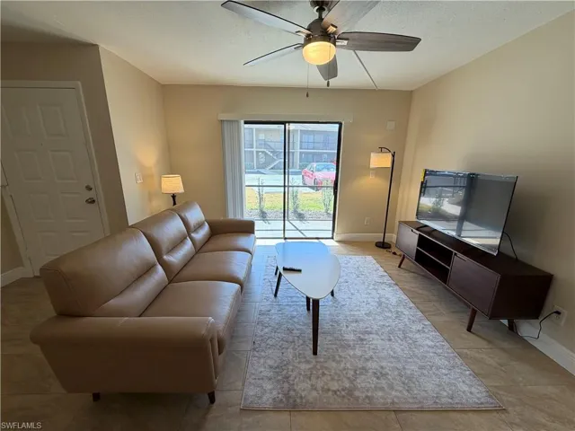 5327 Summerlin Rd 2707, Fort Myers, Florida 33919