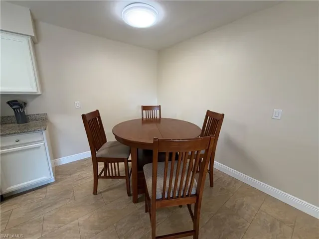 5327 Summerlin Rd 2707, Fort Myers, Florida 33919