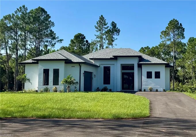 4273 16th Ave Ne, Naples, Florida 34120