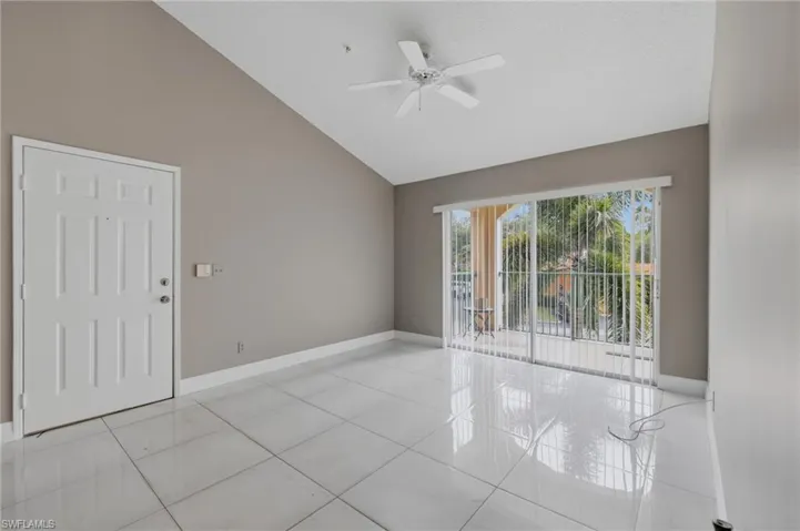 1265 Wildwood Lakes Blvd 207, Naples, Florida 34104