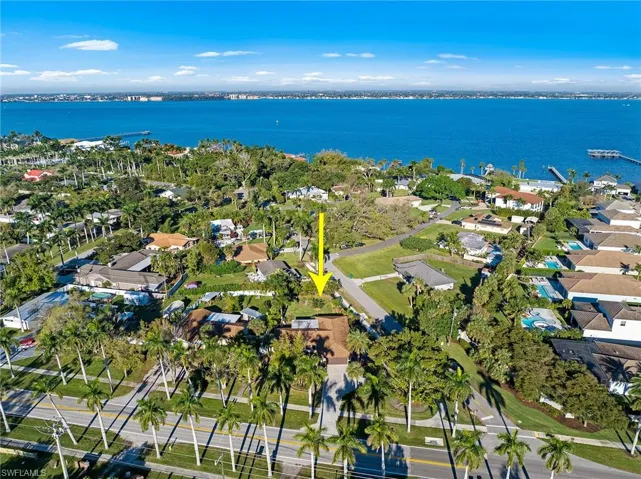 11870  McGregor  BLVD, Fort Myers, FL 33919