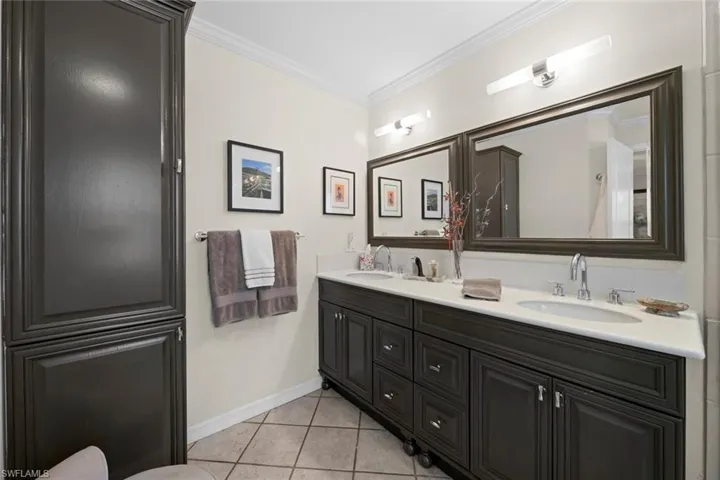 11870  McGregor  BLVD, Fort Myers, FL 33919