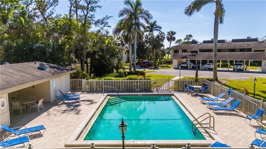 16683  Forest  BLVD, Fort Myers, FL 33908