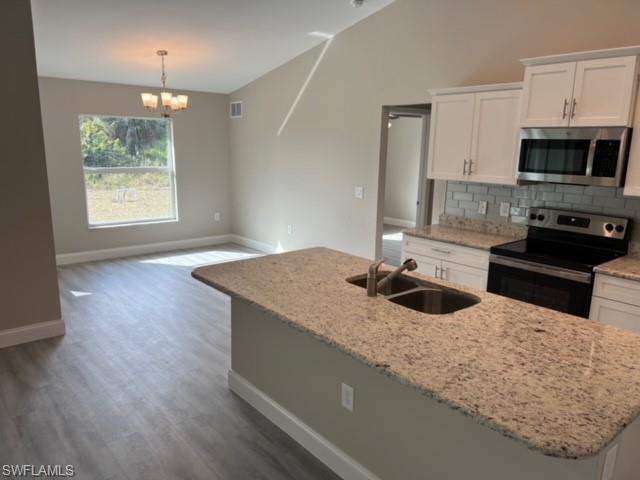 2511  41st SW ST, LEHIGH ACRES, FL 33976