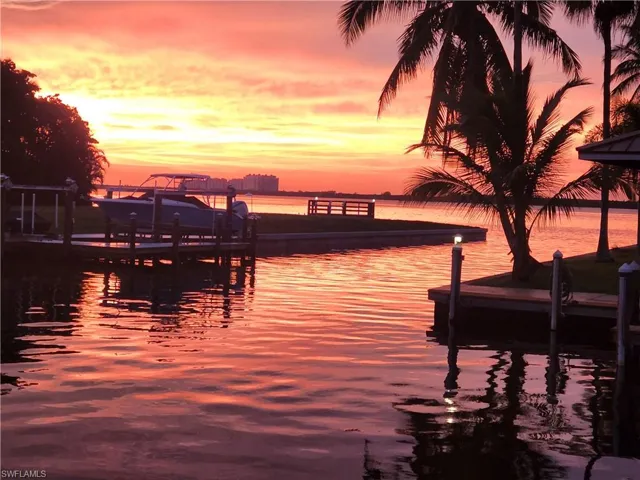 Spectacular Sunset Views from your Lanai and Pool Deck!