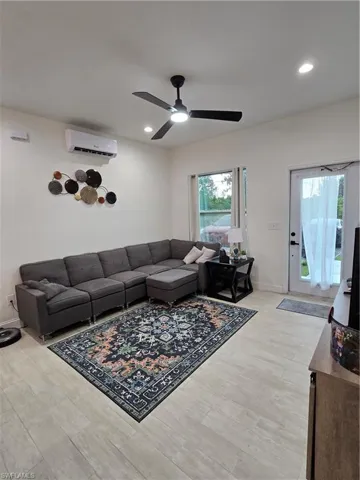 23041 Roundtree Ave, Alva, Florida 33920