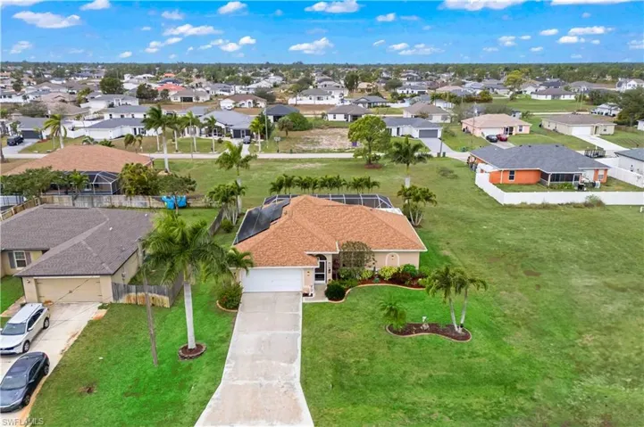 2826 NW 19th  AVE, Cape Coral, FL 33993
