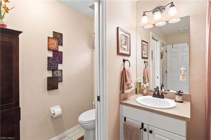 2826 NW 19th  AVE, Cape Coral, FL 33993