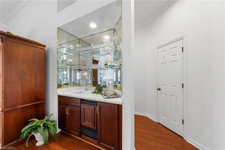 Wet bar
