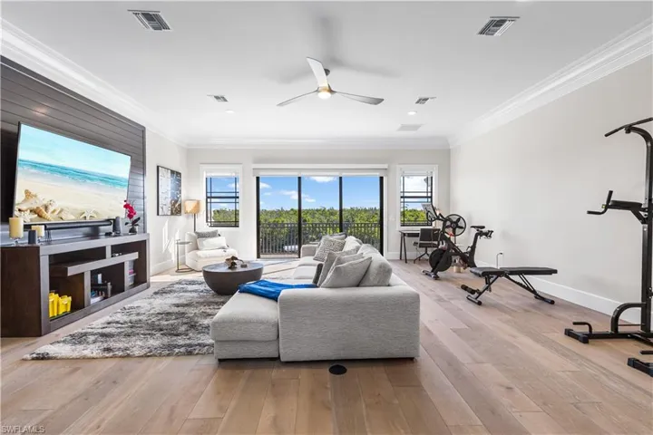 Breathtaking views of the water and serene preserve. This room has endless possibilities for it's use!!!