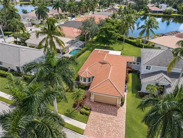 7905 Harmony Lake Ct, Fort Myers, Florida 33907