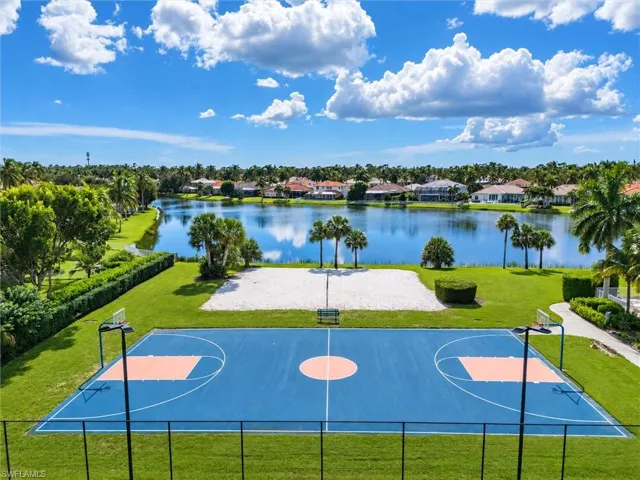 7905 Harmony Lake Ct, Fort Myers, Florida 33907