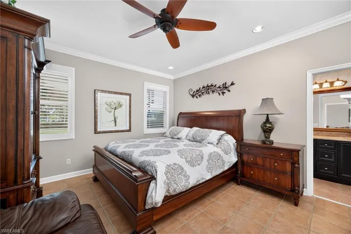 7905 Harmony Lake Ct, Fort Myers, Florida 33907