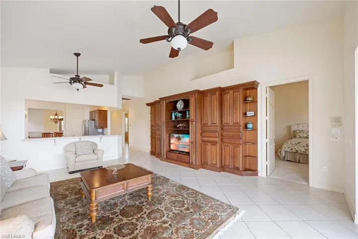 4789  Alberton  CT, Naples, FL 34105