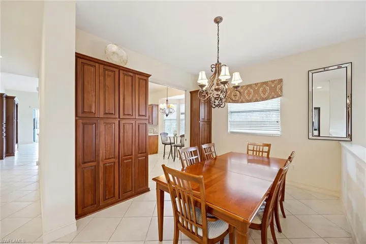 4789  Alberton  CT, Naples, FL 34105