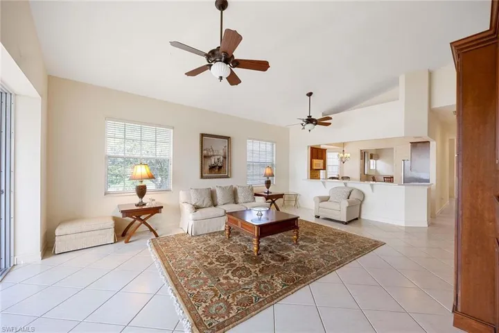 4789  Alberton  CT, Naples, FL 34105