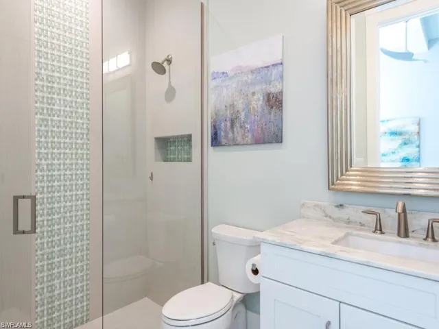 Full Ensuite from 3rd bedroom