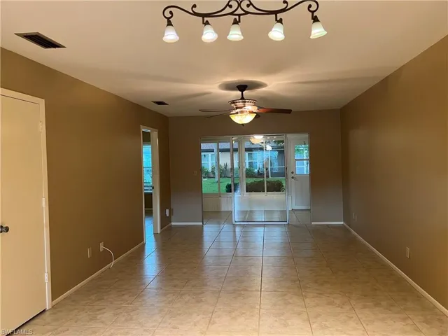 4629 Se 5th Pl 14, Cape Coral, Florida 33904