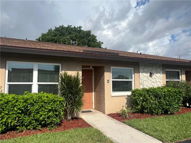4629 Se 5th Pl 14, Cape Coral, Florida 33904