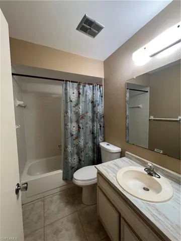 4629 Se 5th Pl 14, Cape Coral, Florida 33904