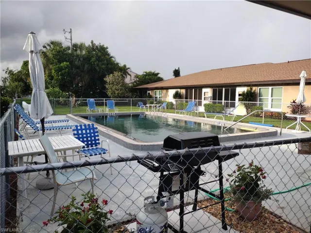 4629 Se 5th Pl 14, Cape Coral, Florida 33904