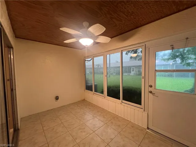 4629 Se 5th Pl 14, Cape Coral, Florida 33904