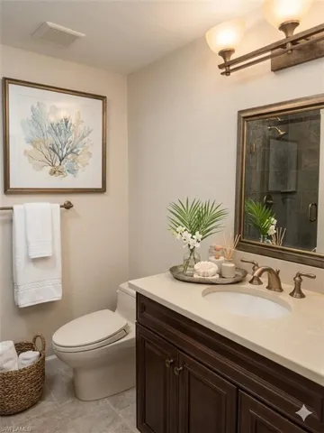 408 Broad Ave S H408, Naples, Florida 34102