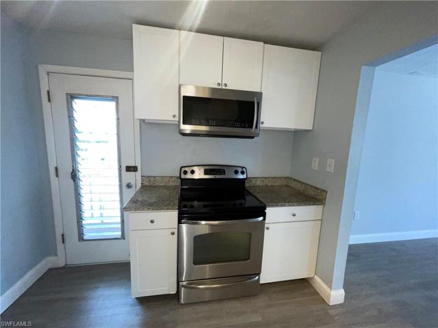 4931 Vincennes CT # 11, CAPE CORAL FL 33904
