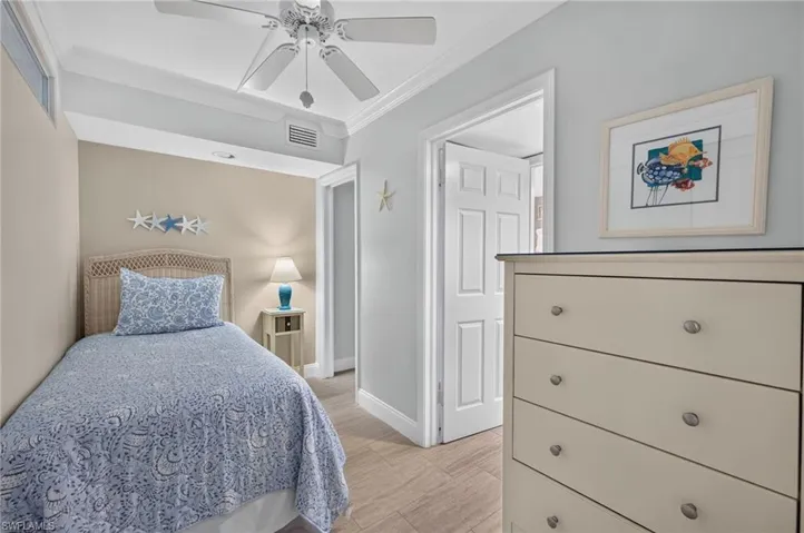 Flex Space/Bedroom