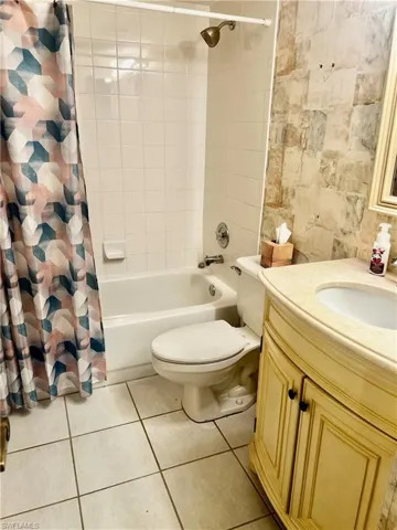 Second bathroom.