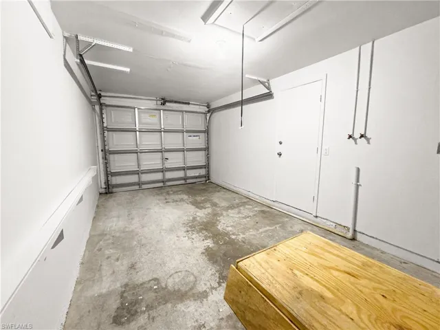 6617 Warwick Cir, Fort Myers, Florida 33919