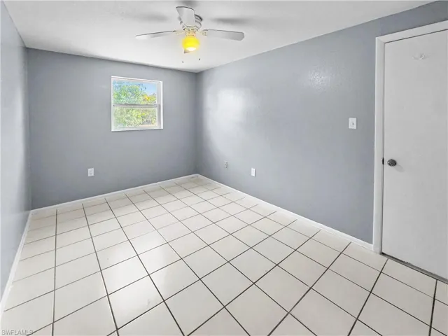 6617 Warwick Cir, Fort Myers, Florida 33919