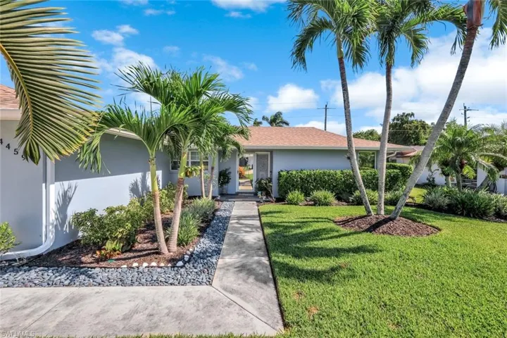 Welcome to 4459 Lakewood BLVD! This POOL home has curb appeal in the Lakewood Community