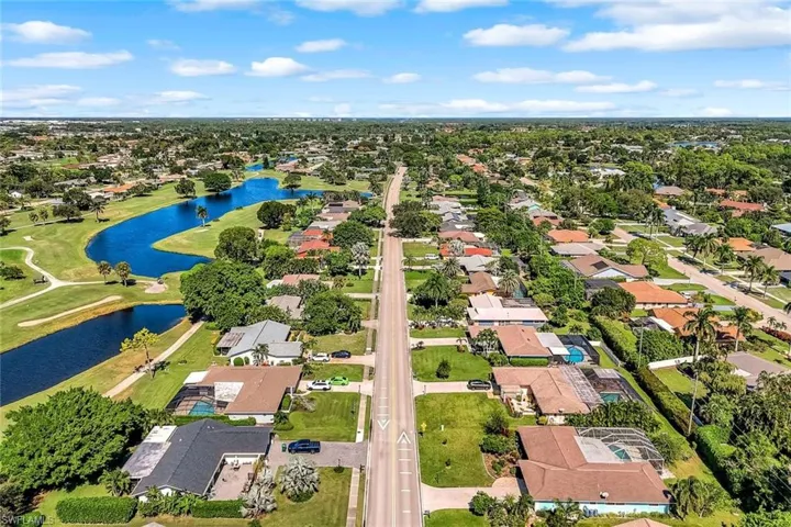 views of the Lakewood PUBLIC golf course and surround community