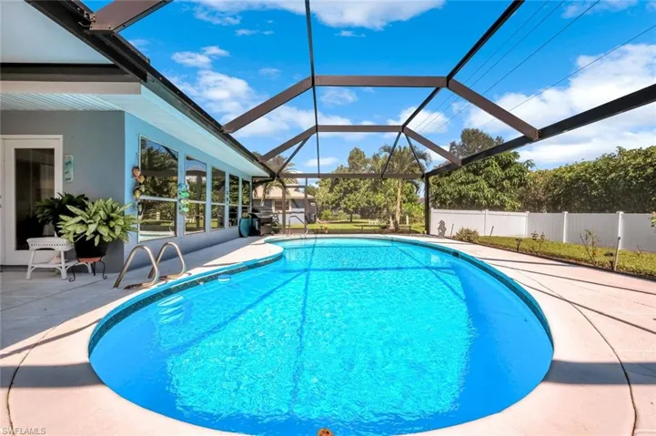 Beautiful outdoor pool!