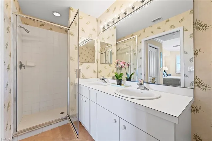 2750 Cypress Trace Cir # 2626, Naples Fl 34119