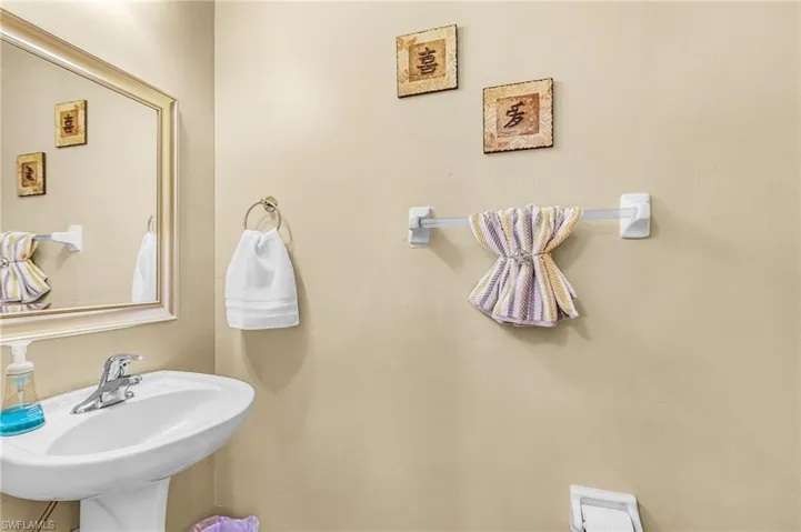 Bathroom with a sink