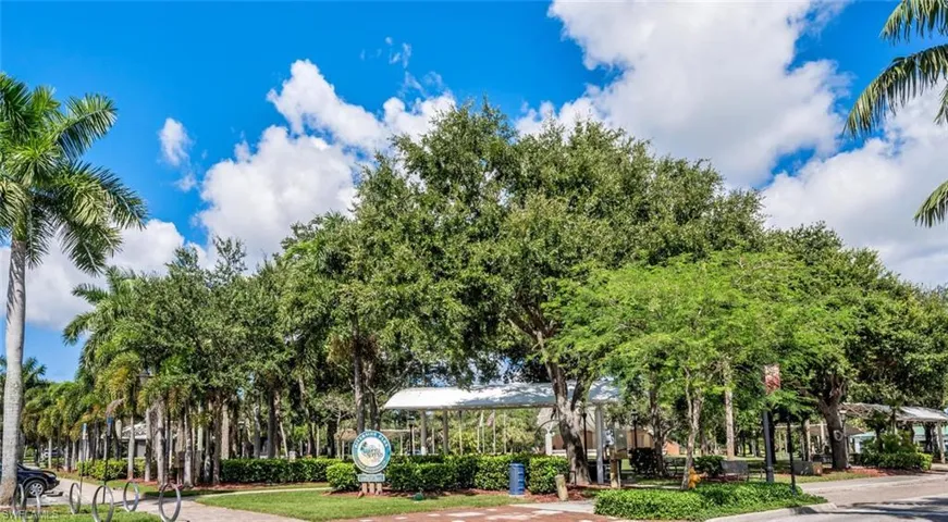 26983  Wildwood Pines  LN, Bonita Springs, FL 34135