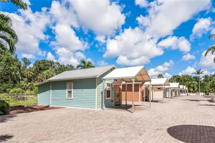 26983  Wildwood Pines  LN, Bonita Springs, FL 34135