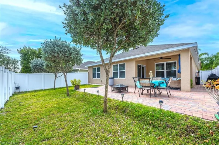 26983  Wildwood Pines  LN, Bonita Springs, FL 34135