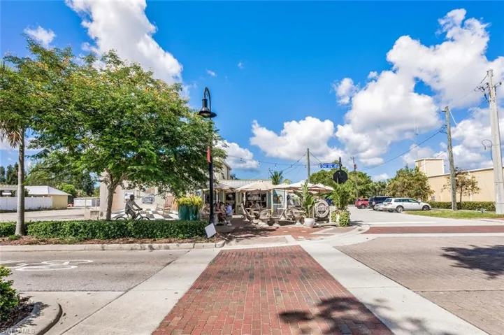 26983  Wildwood Pines  LN, Bonita Springs, FL 34135